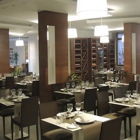 德尔马尔公寓 公寓式酒店